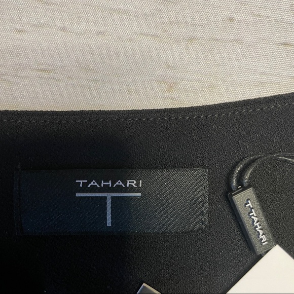 NWT - T Tahari - Women’s Black Blazer Style Top - Medium - Picture 10 of 12